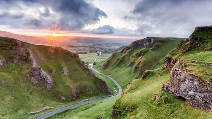 the true crime story of alan and clara happened here, at winnets pass in castleton